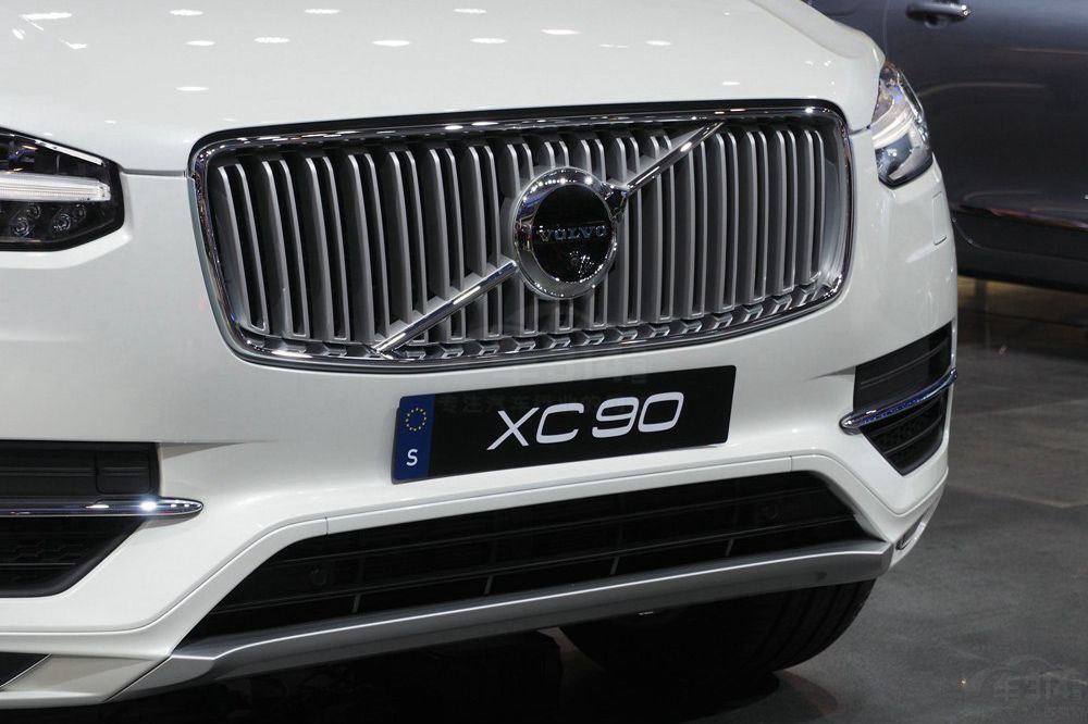 领克09与XC90同平台：三大件几乎相同的它们谁更值得拥有