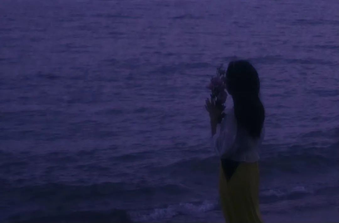 你有多久没发QQ动态了？休闲区蓝鸢梦想 - Www.slyday.coM