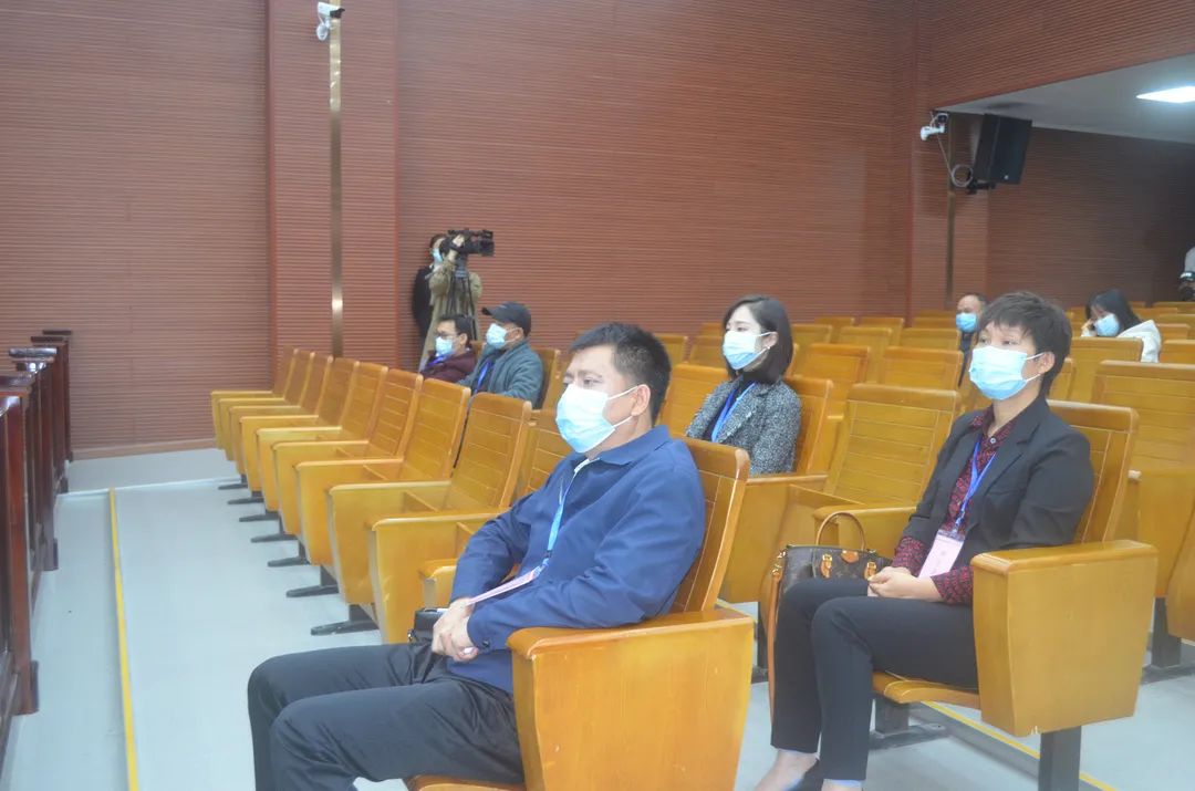 恶势力犯罪集团首要分子黄明华获刑十九年六个月|永福县_新浪新闻