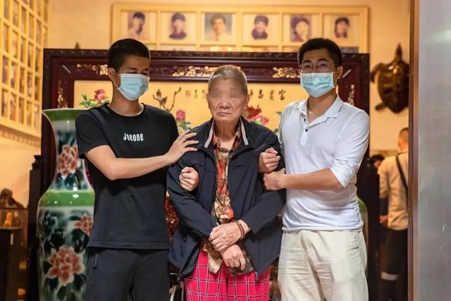 抓捕视频曝光！三亚杨家武涉黑犯罪团伙覆灭，涉案估值约10亿余元休闲区蓝鸢梦想 - Www.slyday.coM