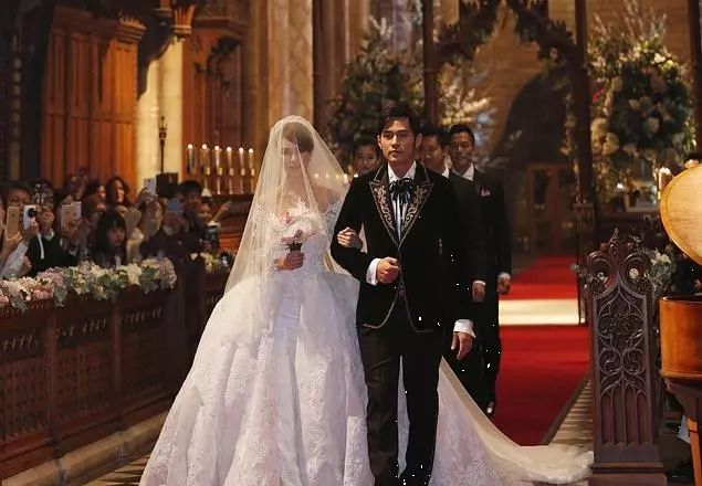 你有多久没发QQ动态了？休闲区蓝鸢梦想 - Www.slyday.coM