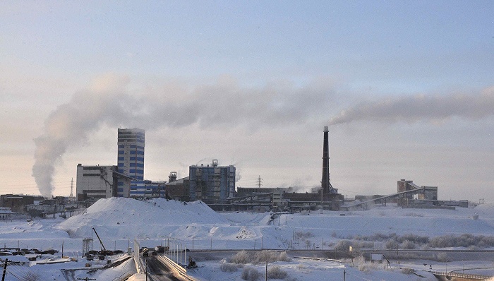 资料图：俄罗斯“沃尔库塔”煤矿发生甲烷气体爆炸 图片来源：视觉中国