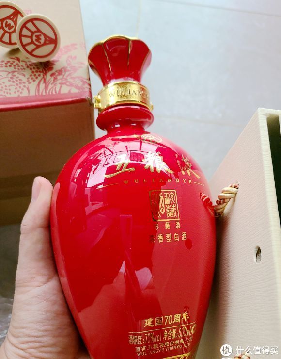 前面几家都是产红瓶酒比较多的酒厂,一共介绍了21款红瓶白酒,其中的