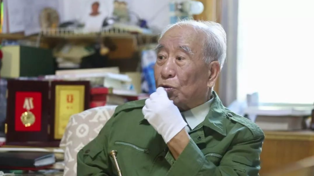 郑起(资料图)央视新闻正式推出《致敬国家丰碑