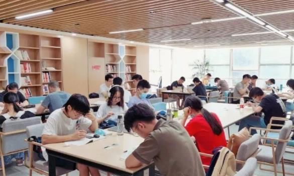 四川大学同寝室6名女生,集体保研成功,网友称赞实力与颜值并存休闲区蓝鸢梦想 - Www.slyday.coM