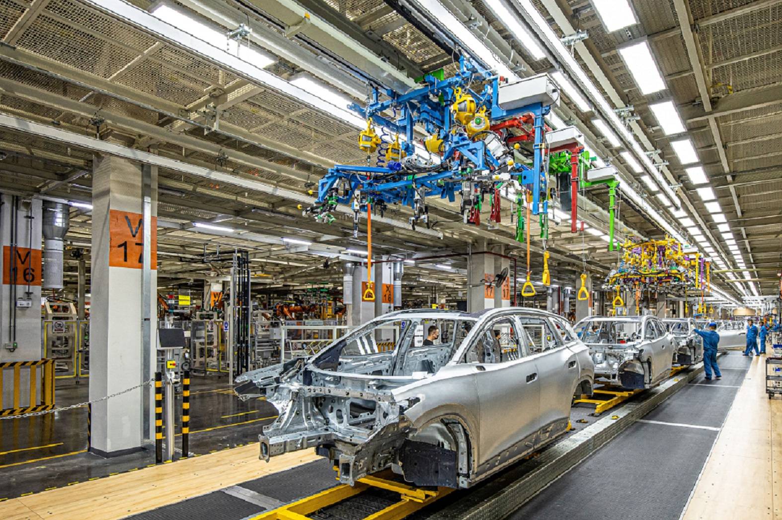 上汽大众安亭meb工厂以智能制造助力电动化攻势