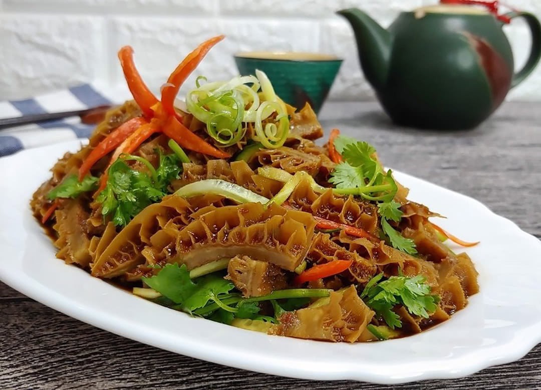 凉拌金钱肚味道浓郁鲜辣开胃一次吃过瘾