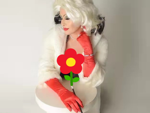 科比妻子带娃过万圣节,白发+红手套造型惊艳,仨女儿化身斑点狗休闲区蓝鸢梦想 - Www.slyday.coM 科比妻子带娃过万圣节,白发+红手套造型惊艳,仨女儿化身斑点狗休闲区蓝鸢梦想 - Www.slyday.coM