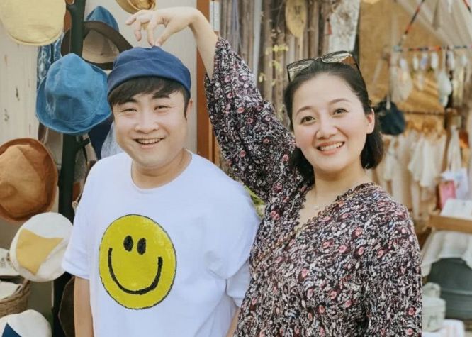 乔杉老婆莫丹暴瘦40斤气质飞升3千元帽子好贵气夫妻逛街超甜