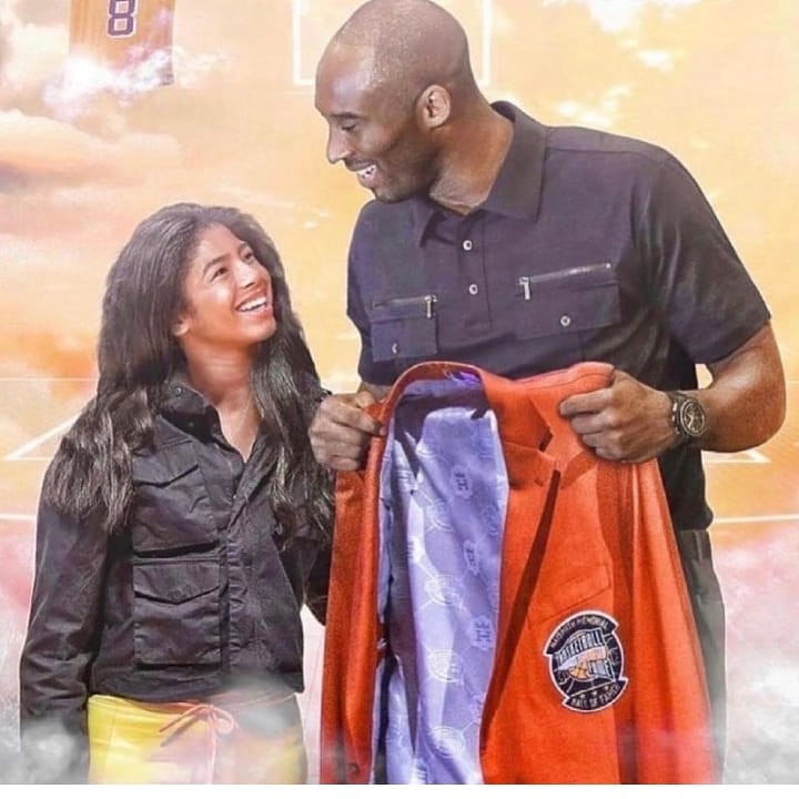 科比妻子带娃过万圣节,白发+红手套造型惊艳,仨女儿化身斑点狗休闲区蓝鸢梦想 - Www.slyday.coM 科比妻子带娃过万圣节,白发+红手套造型惊艳,仨女儿化身斑点狗休闲区蓝鸢梦想 - Www.slyday.coM