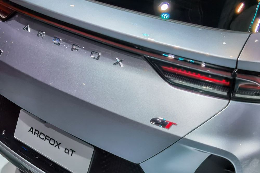 20万多新能源中型SUV到底该怎么选？今天您就来着了！