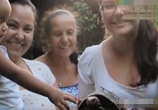 女子发现仓库中3年前遗落的乌龟，伸手触碰后当场泪崩了休闲区蓝鸢梦想 - Www.slyday.coM