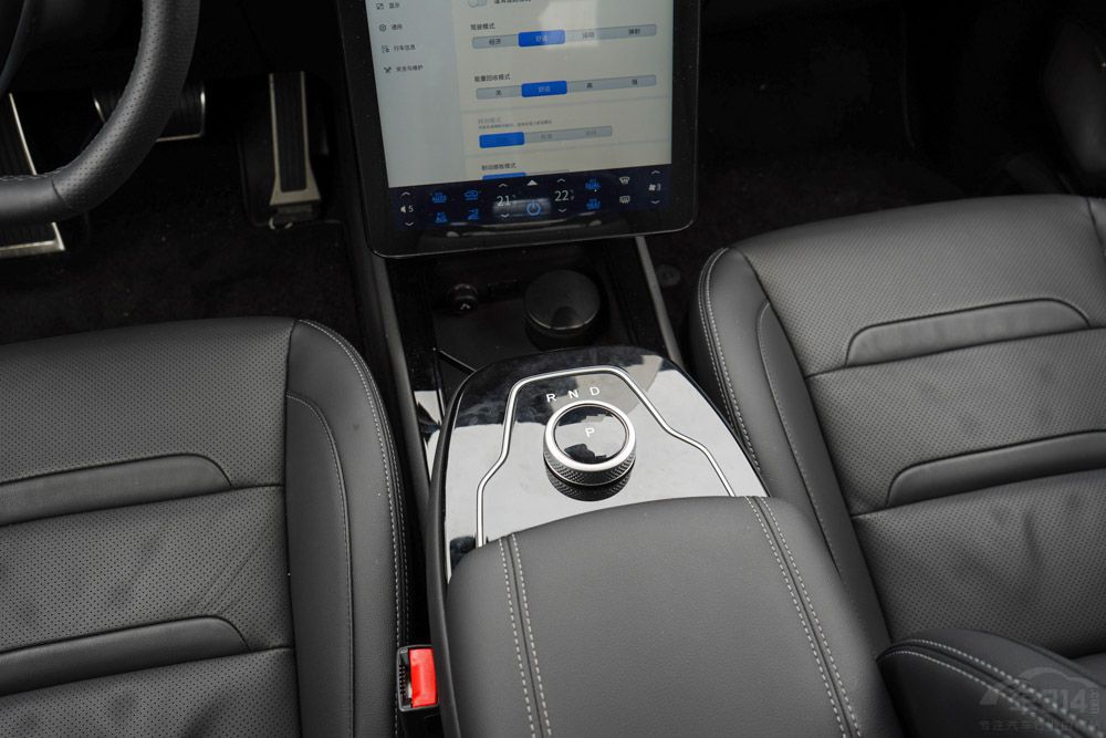 20万多新能源中型SUV到底该怎么选？今天您就来着了！