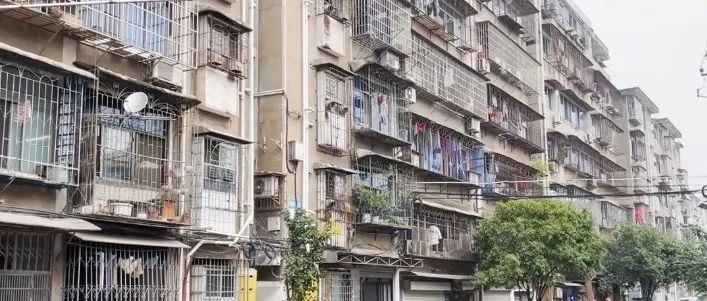 老旧小区改造难?品质如何提升?湘潭一社区书记这样说|建言献策|湘潭市|长沙市_新浪新闻
