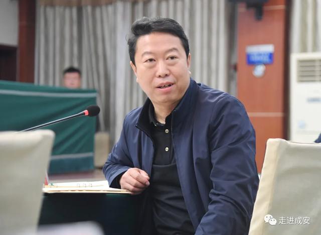 邯郸:成安县县委书记刘金仓召开会议对疫情防控工作进