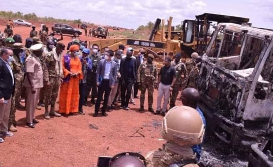 三名今年7月在马里被绑架的中国公民获释，系当地中国企业工作人员休闲区蓝鸢梦想 - Www.slyday.coM