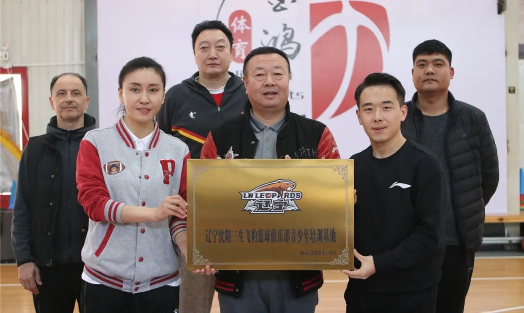 辽宁男篮未来可期美女青训教练赵红终究还是被杨鸣拿下