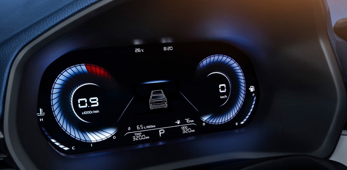 10万级品质家轿，该选第4代帝豪，还是逸动PLUS？