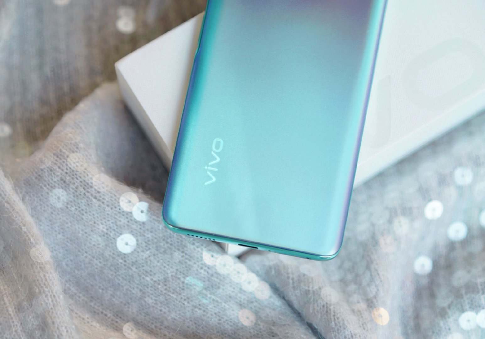 蓝厂的审美有多在线vivot1电光青美图赏析