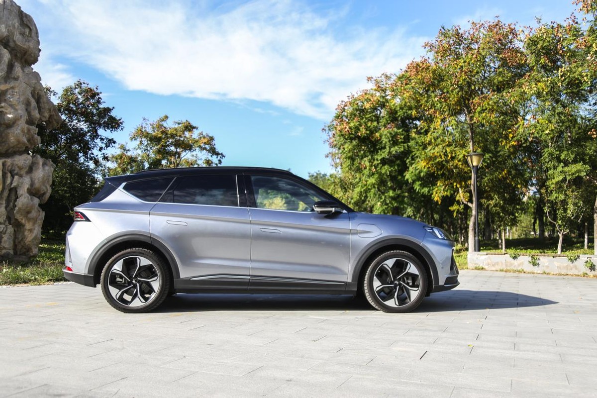 入门即优选极狐阿尔法t高低配差异分析