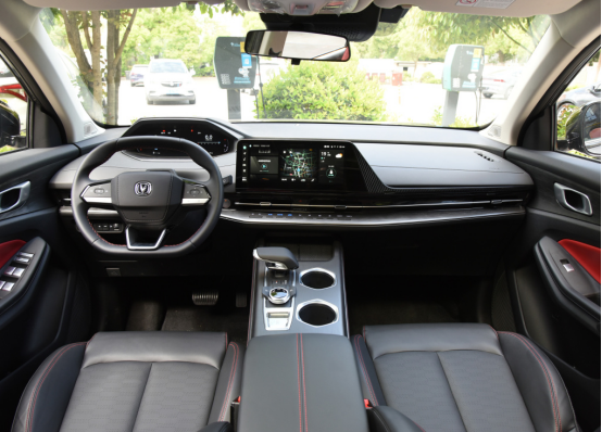 双11“剁手”10万级SUV 第二代CS55PLUS与哈弗H6怎么选?