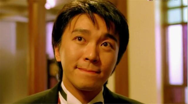 受欢迎,也成为了香港年度票房冠军,在这部电影中饰演周星驰女儿的徐娇