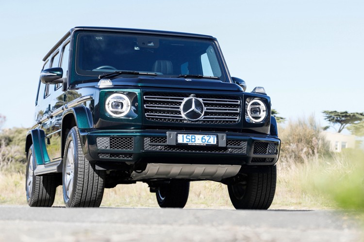 最新丰田"越野王"能否给奔驰大g上一课?