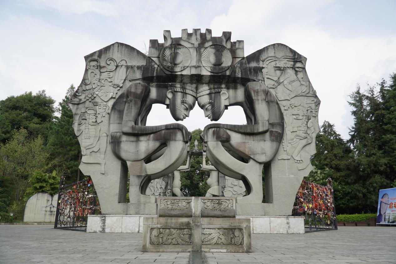 夏至时刻太阳在此转了个身墨江北回归线标志园