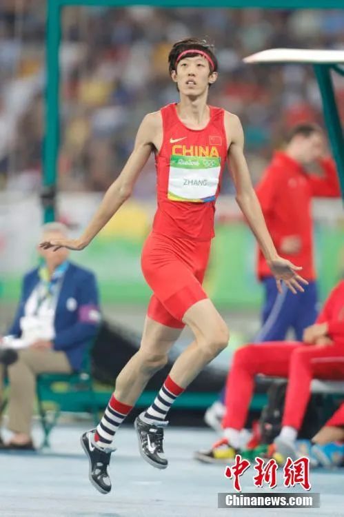 与体育割裂的体育网红张国伟