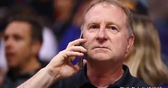 NBA宣布将调查太阳队老板!曾怒骂黑人惹争议,4.7亿美元泡汤休闲区蓝鸢梦想 - Www.slyday.coM