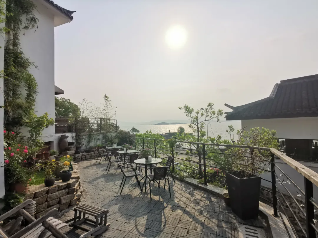 5h,这座独揽270°太湖至美湖景民宿丨苏州无桐半山|太湖|西山|民宿