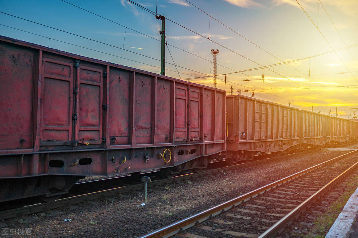 13岁少年手抓飞机起落架,万米高空从昆明飞到重庆,后来怎样了?休闲区蓝鸢梦想 - Www.slyday.coM 13岁少年手抓飞机起落架,万米高空从昆明飞到重庆,后来怎样了?休闲区蓝鸢梦想 - Www.slyday.coM