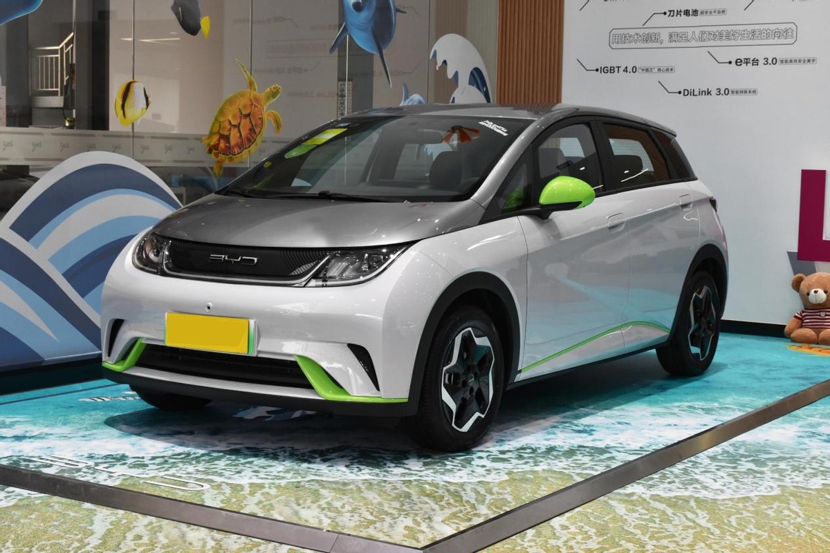 国产电车之能打系列盘点3款高品质通勤车堪称城市小精灵