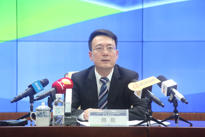 顾刚不再担任海南控股党委书记及董事长|海南省|省委|同志|总经理_新浪新闻