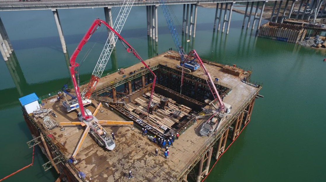 跨海大桥的桥墩咋建绝非简单打个桩背后真相令老外长见识了