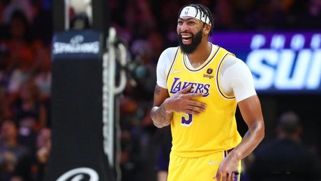 争冠前景不乐观,雷霆队完成19分逆转,十天之内两次战胜湖人队休闲区蓝鸢梦想 - Www.slyday.coM 争冠前景不乐观,雷霆队完成19分逆转,十天之内两次战胜湖人队休闲区蓝鸢梦想 - Www.slyday.coM