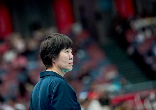 卸任中国女排主帅的郎平再度现身，养好身体或可重掌国家队休闲区蓝鸢梦想 - Www.slyday.coM