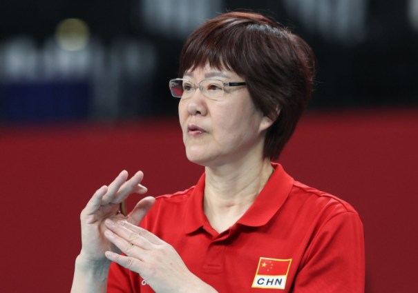 卸任中国女排主帅的郎平再度现身，养好身体或可重掌国家队休闲区蓝鸢梦想 - Www.slyday.coM