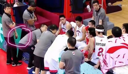 郭士强被禁赛5场,广州队神操作亮了,对讲机成逆转获胜最大功臣休闲区蓝鸢梦想 - Www.slyday.coM 郭士强被禁赛5场,广州队神操作亮了,对讲机成逆转获胜最大功臣休闲区蓝鸢梦想 - Www.slyday.coM