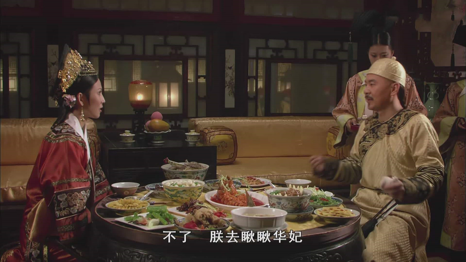 甄嬛传华妃她的嚣张跋扈全因皇帝对她不一样的恩宠