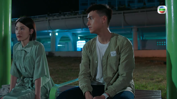 tvb小花蒋家旻与前男友演情侣不尴尬两人同获公司力捧