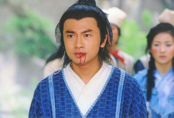 赵敏与周芷若张无忌选择妖女赵敏只因发现周芷若并不爱他