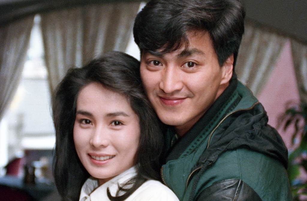 因与前任戏言屡被催婚|何家劲|高金素梅|催婚_新浪新闻