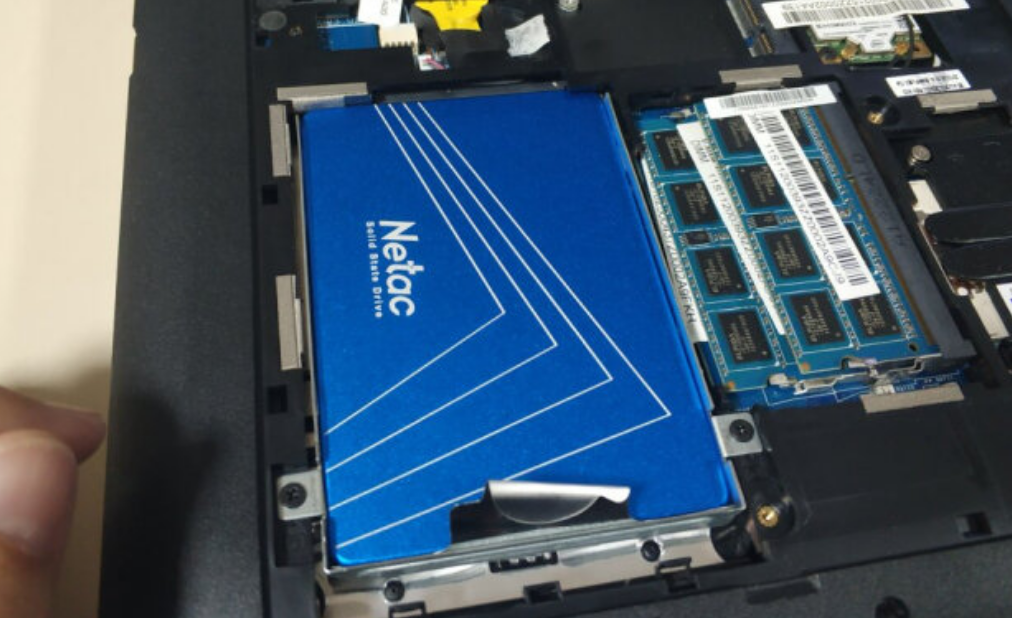 旧电脑别扔，花150元买个换个朗科240GB固态，还能再战几年休闲区蓝鸢梦想 - Www.slyday.coM