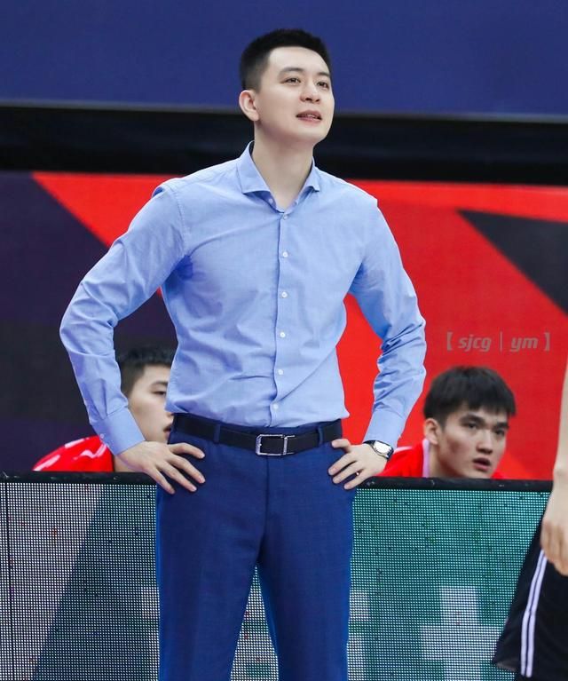 杨鸣|篮球界|帅哥_新浪新闻