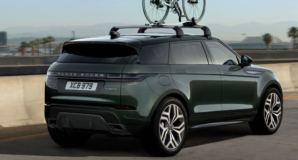 非主流挑战德系豪强胜算几何？路虎揽胜极光L对比奔驰GLC