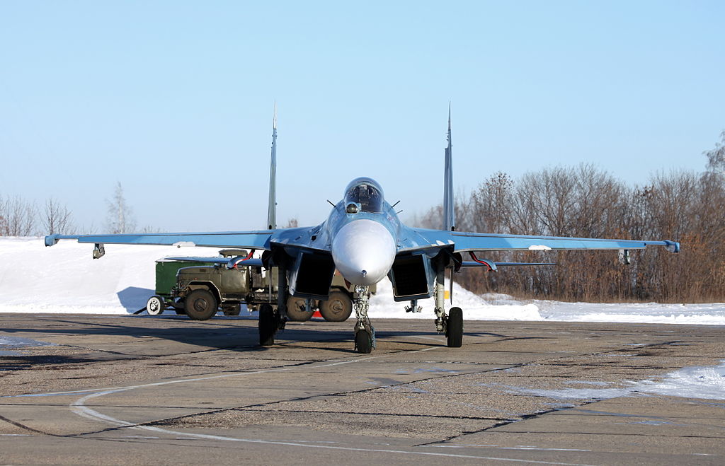 你知道苏27侧卫战斗机的家族图谱有多复杂吗