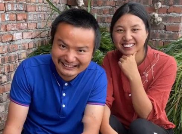 网红牛爱芳小春花道歉,为拍视频故意作假,网友们不买账休闲区蓝鸢梦想 - Www.slyday.coM 网红牛爱芳小春花道歉,为拍视频故意作假,网友们不买账休闲区蓝鸢梦想 - Www.slyday.coM