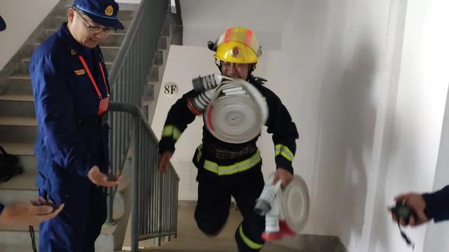 119消防日丨快来围观！济宁首届“最美消防员”，是他们休闲区蓝鸢梦想 - Www.slyday.coM