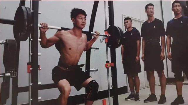 119消防日丨快来围观！济宁首届“最美消防员”，是他们休闲区蓝鸢梦想 - Www.slyday.coM